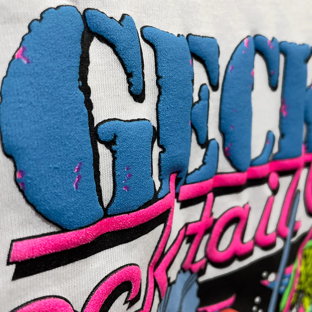 Gecko Cocktail Club White Beach Tee - Image 4